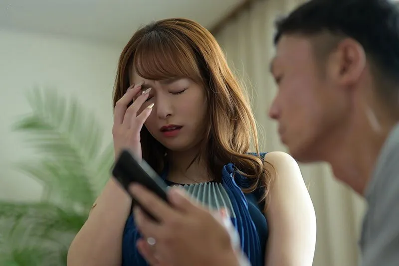 Bà xã sốc khi ông chồng tâm sự về ước muốn nhìn cô vợ bị người khác địt