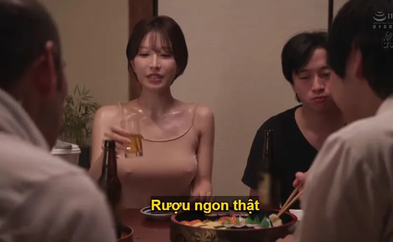 Người vợ gạ xoạc cả gia đình người chồng vì ông chồng dẫn về quê rồi bỏ bê nứng lồn sml